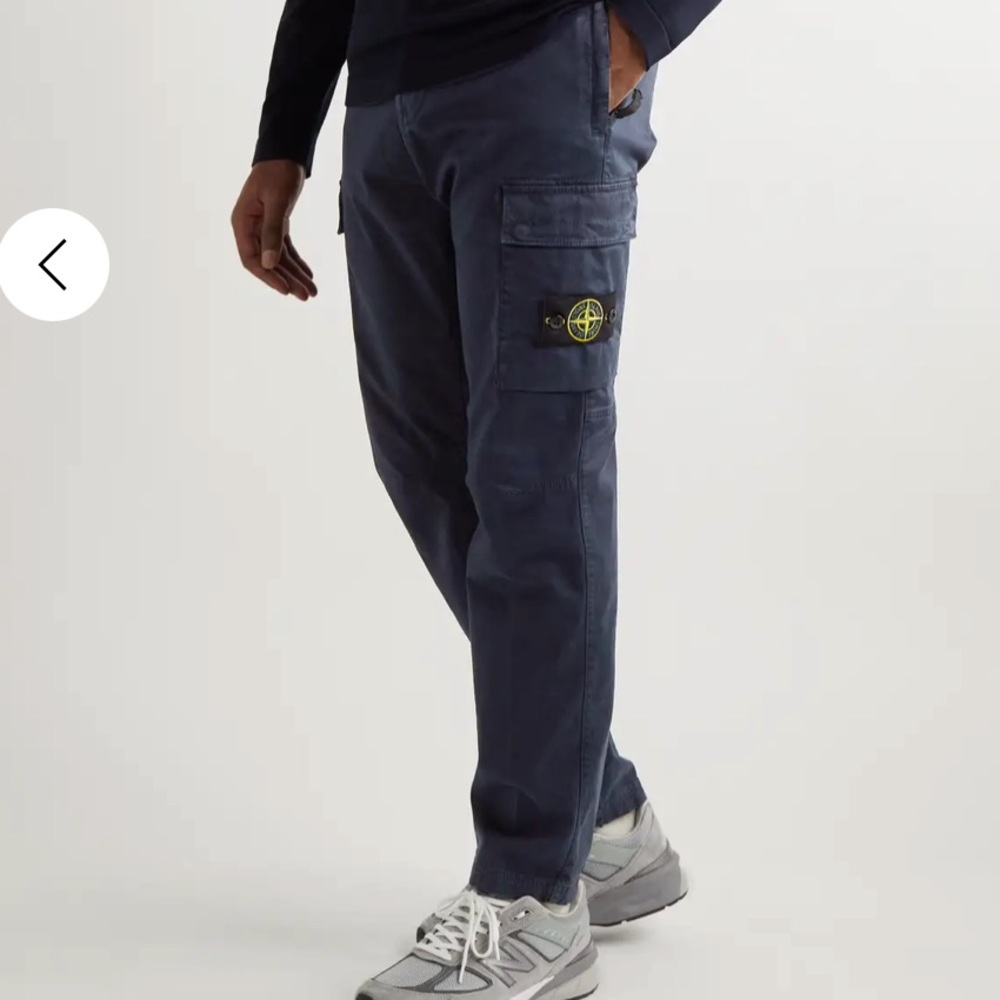 Stone island pants. New with tags. Send offers.